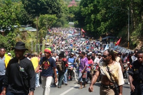 About 2,000 Papuans marching in Jayapura on Thursday to urge the 
provincial legislature to demand a referendum on self-determination, and
 reject the region